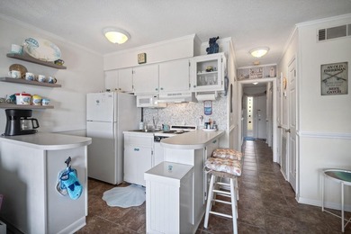 Step into resort living at Hilton Head Beach & Tennis Resort - photo 18