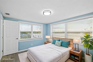 GOOD OPPORTUNITY!!! UPDATED HOME WITH 3BR/2BATH/4TH BEDROOM OR - photo 18