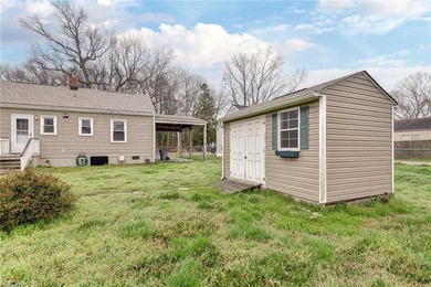 Charming bungalow featuring 2 bedrooms and 1 full bath