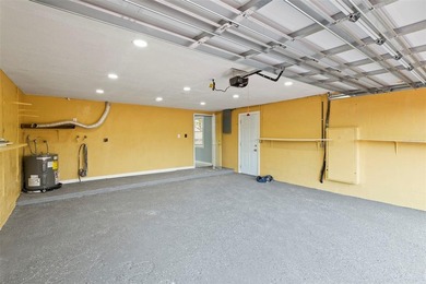 GOOD OPPORTUNITY!!! UPDATED HOME WITH 3BR/2BATH/4TH BEDROOM OR - photo 23