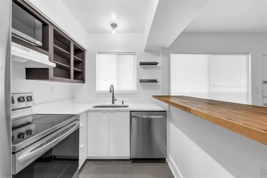 PRICE IMPROVEMENT! Live the lake lifestyle in this beautifully - photo 13