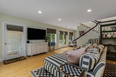 Welcome to Sans Souci, a distinguished circa 1895 Queen Anne - photo 20