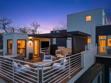 Rare turnkey Kerrytown residence with a historic double-brick - photo 22