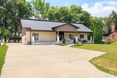 **OPEN HOUSE: Sunday, July 26 from 12:00 PM to 2:00 PM** Welcome - photo 2