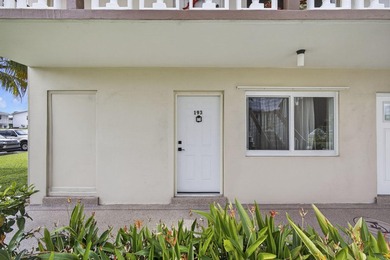 Stunning fully renovated corner-unit condo in a premier 55+ - photo 7