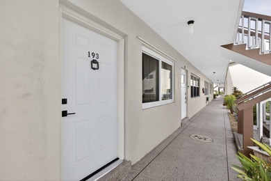 Stunning fully renovated corner-unit condo in a premier 55+ - photo 9