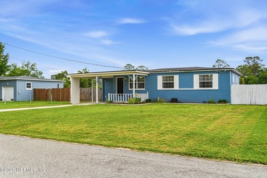 Move-In Ready Gem! This 3-bed, 2-bath concrete block home offers - photo 4