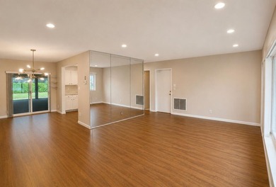 Additional listing photo 3