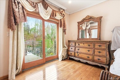 Brick Semi-Detached Legal 2-Family in Prime Forest Hills - photo 14