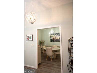 Welcome home to this beautifully maintained 4-bedroom, 2-bath - photo 15