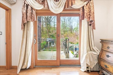 Brick Semi-Detached Legal 2-Family in Prime Forest Hills - photo 15