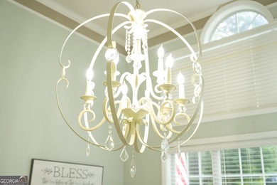 Welcome home to this beautifully maintained 4-bedroom, 2-bath - photo 18