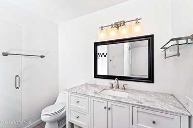 Beautifully crafted 3 bedroom, 2.5 bath home offering quality - photo 20