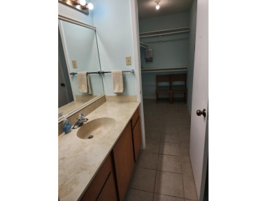 Turnkey downstairs unit in Rockport Country Club - fully - photo 10
