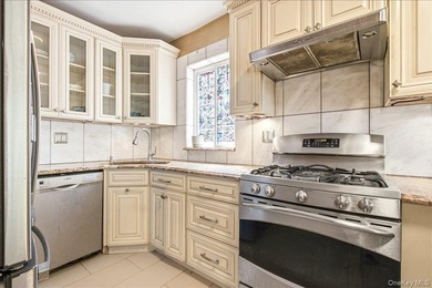 Brick Semi-Detached Legal 2-Family in Prime Forest Hills - photo 24