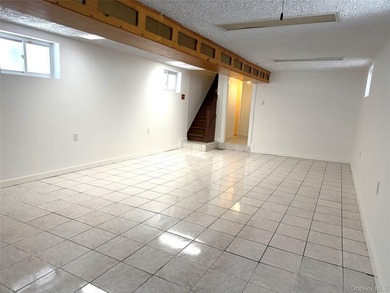Prime Whitestone opportunity in R3A zoning! Detached Brick - photo 29
