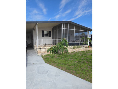 This well maintained 2/2 is ready for move in. No hurricane - photo 33