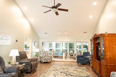 Welcome home to this beautifully maintained 4-bedroom, 2-bath - photo 36