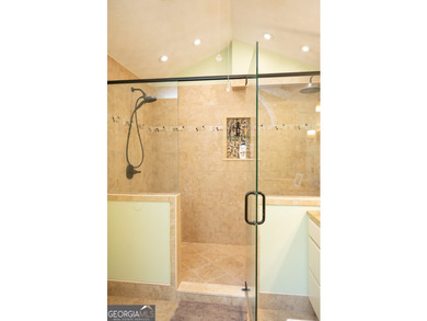 Welcome home to this beautifully maintained 4-bedroom, 2-bath - photo 50