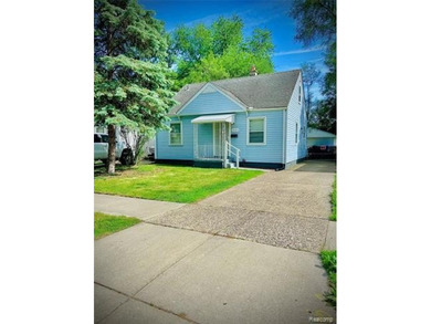 Come take a look at this beautifully updated and move-in-ready - photo 1