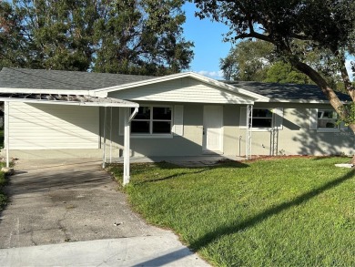 Lake Home For Sale in Auburndale, Florida