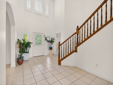 Stunning home in the desirable Grandview neighborhood! Features - photo 13