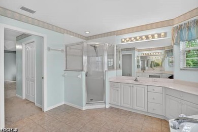 This is the home for you in this beautiful two-story 5 bedroom 3 - photo 17