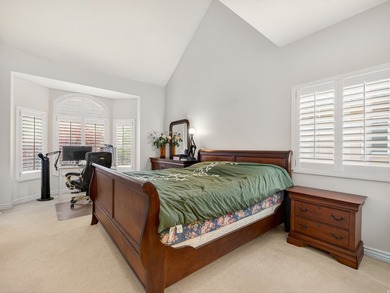Stunning home in the desirable Grandview neighborhood! Features - photo 18