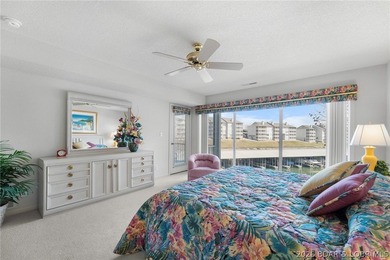 This stunning custom designed 2700+ sf condo was created in - photo 32