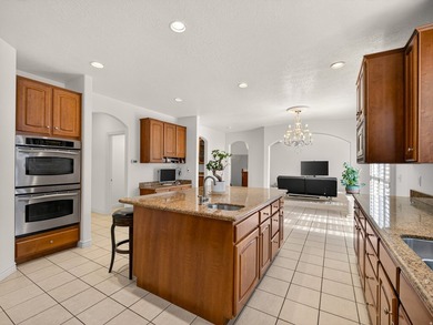 Stunning home in the desirable Grandview neighborhood! Features - photo 32