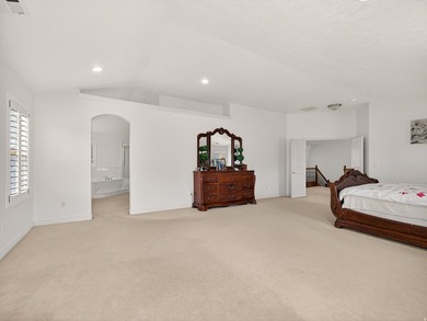 Stunning home in the desirable Grandview neighborhood! Features - photo 46