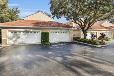 Lake Townhome/Townhouse For Sale in Maitland, Florida