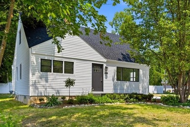 Beautifully, Updated and Just Steps Away from the highly - photo 3
