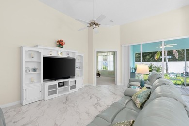 Welcome home to this meticulously maintained, newly painted - photo 9