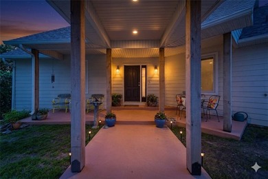 Custom built & lovingly maintained by its original owner, this - photo 5