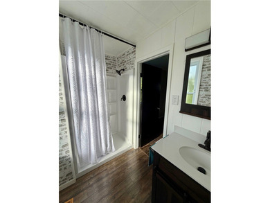 Welcome to this stunning, fully remodeled 3-bedroom, 2 full-bath - photo 15