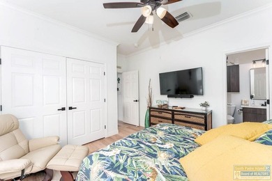 Located in one of the most sought after SPI complexes, this well - photo 15