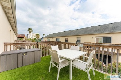 Located in one of the most sought after SPI complexes, this well - photo 18