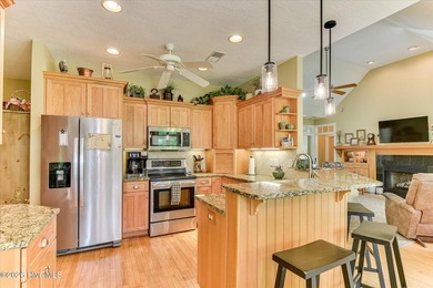 Rare opportunity to own a stunning custom-built golf-front home - photo 22