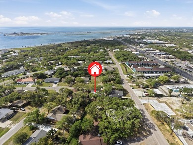 Charming 3-bedroom, 1.5-bath home currently operating as a - photo 33