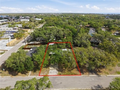 Charming 3-bedroom, 1.5-bath home currently operating as a - photo 36