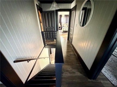 Welcome to this stunning, fully remodeled 3-bedroom, 2 full-bath - photo 38