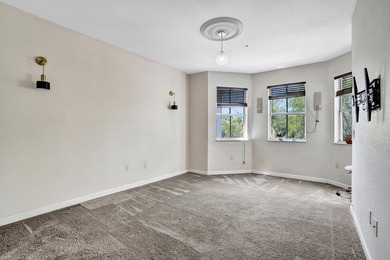 Amazing Townhome in Royal Palm Beach. Great Location! All Ages! - photo 4