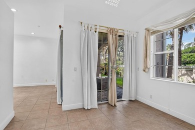 Welcome to this beautifully maintained 3-bedroom, 2.5-bath - photo 12