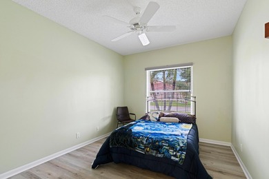 Very rare and desirable, completely updated end unit 1-story - photo 20