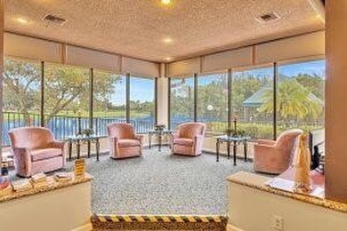 Very rare and desirable, completely updated end unit 1-story - photo 24