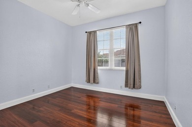Welcome to this beautifully maintained 3-bedroom, 2.5-bath - photo 39