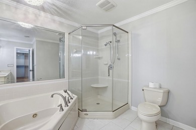 Welcome to one of Pensacola's most distinguished private estates - photo 46
