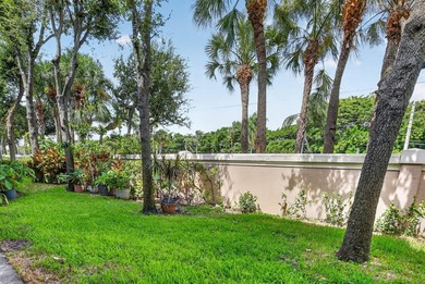Welcome to this beautifully maintained 3-bedroom, 2.5-bath - photo 50