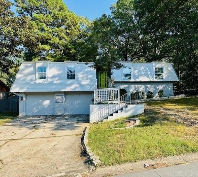 Twin Lakes Home For Sale in Little Rock Arkansas